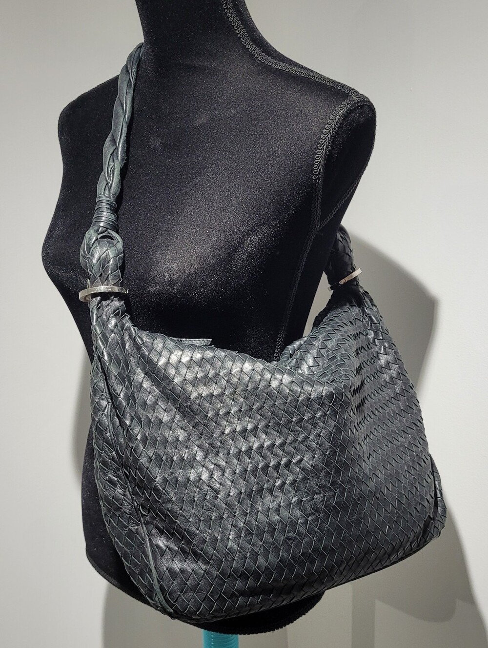 Fontanelli Women's Woven Italian Leather Slouchy Hobo Shoulder Bag Black Luxury
